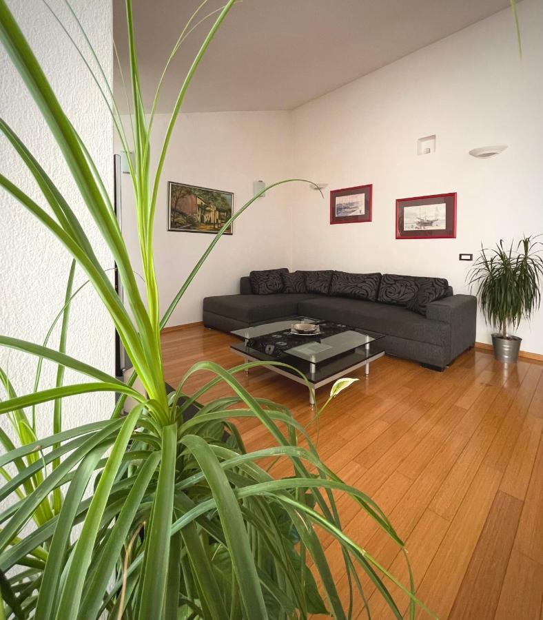 Villa Nora Tučepi Extérieur photo